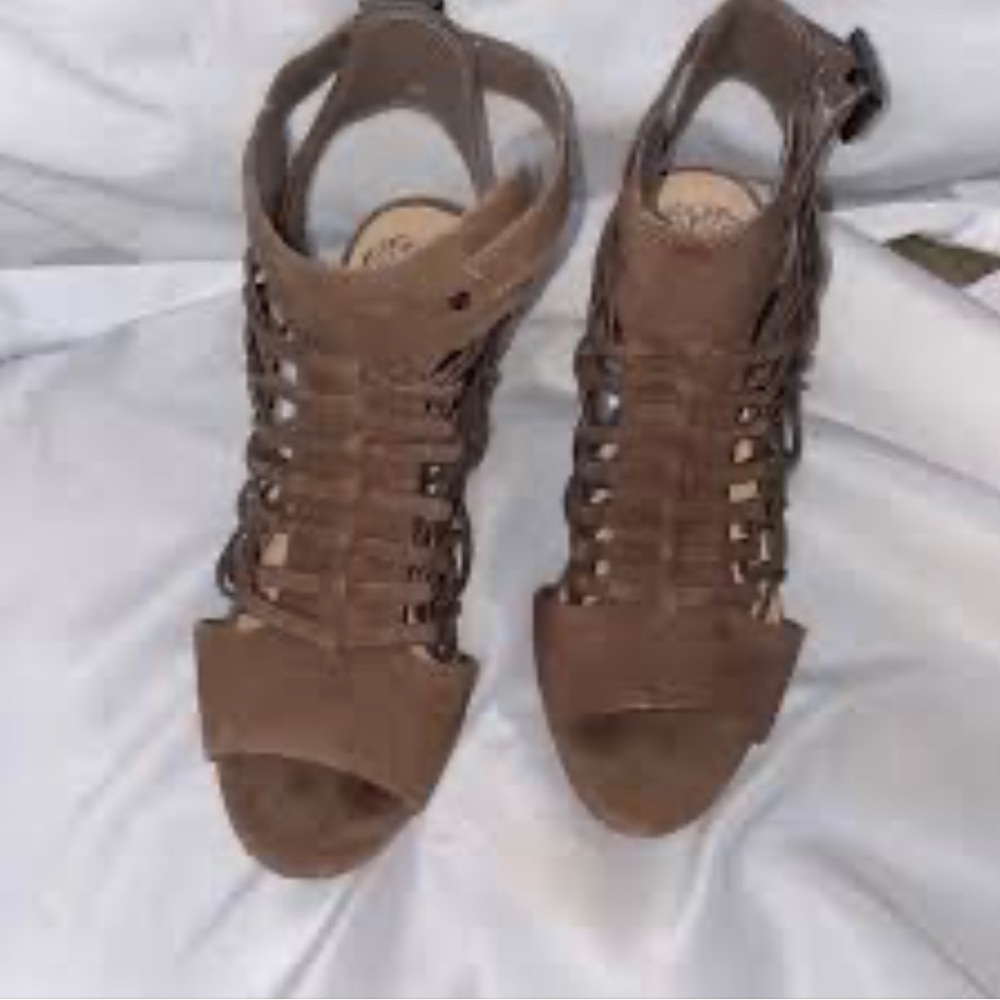 Vince Camuto Evel Caged Sandals, Sz 8